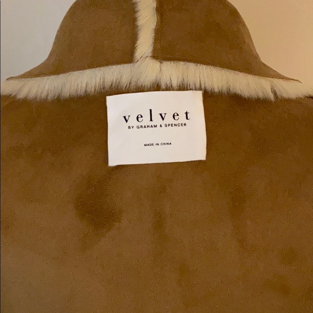 Velvet by Graham & Spencer Reversible Faux Fur Vest Size Small Rare & Sold Out - Picture 7 of 13